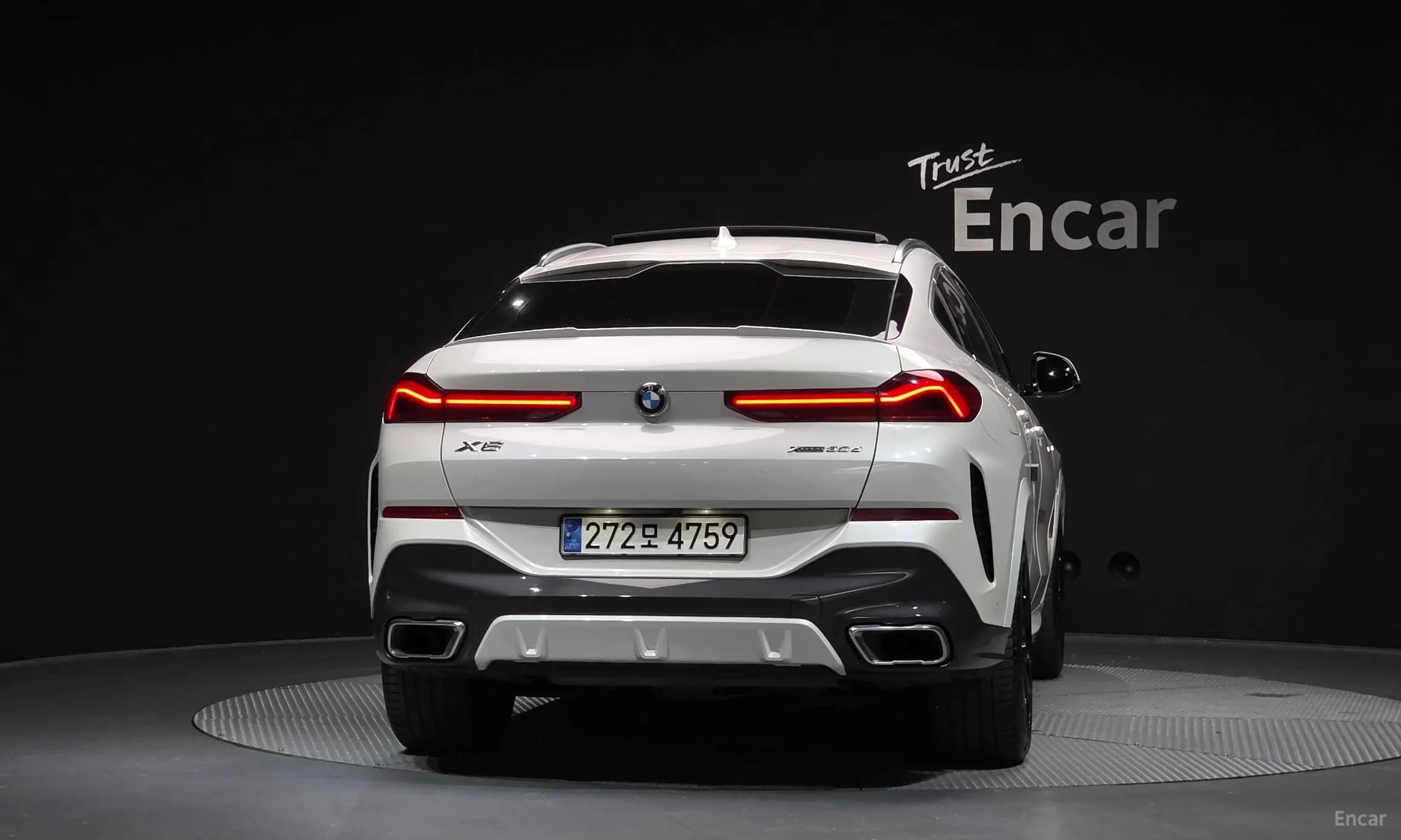 X6 (G06)