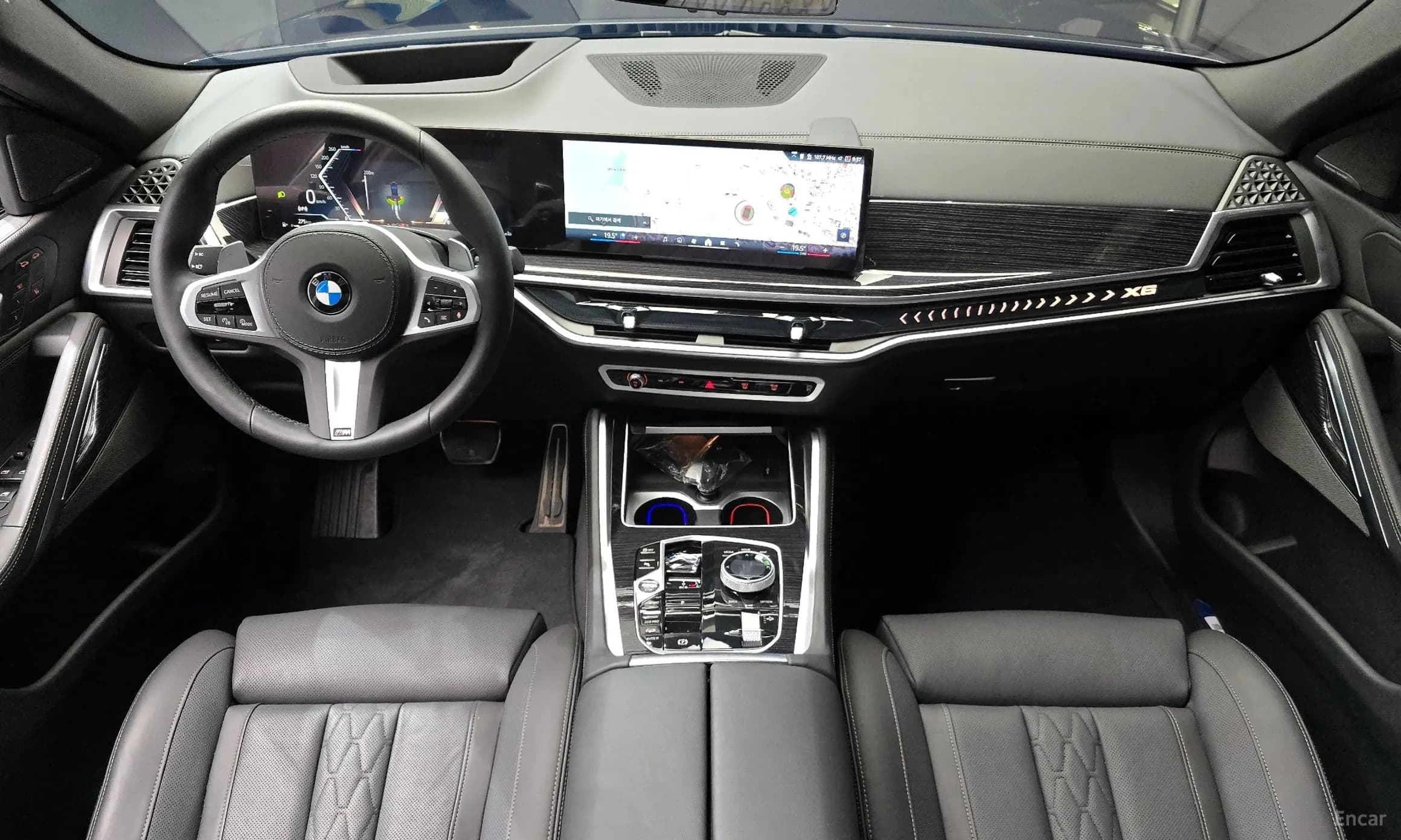 X6 (G06)