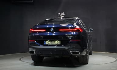 X6 (G06)