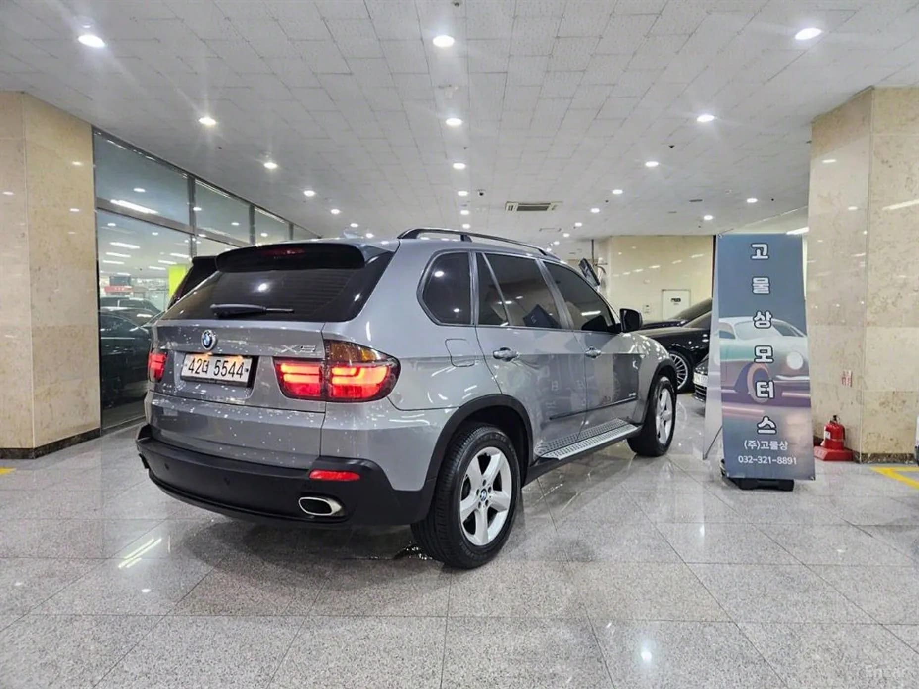 X5 (E70)