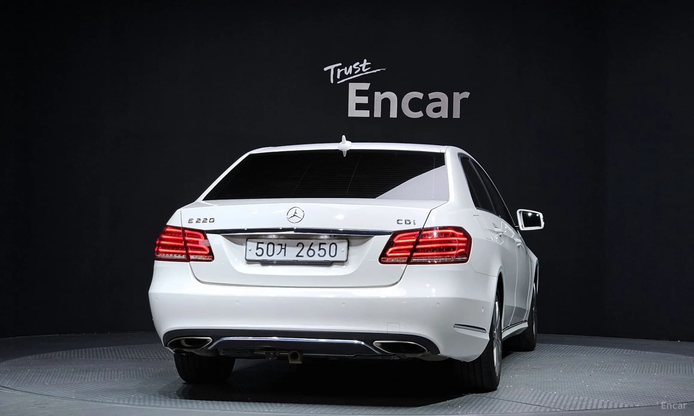 E-Class W212