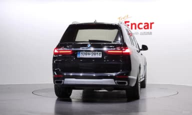 X7 (G07)