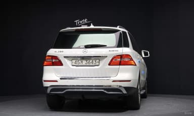 M-Class W166