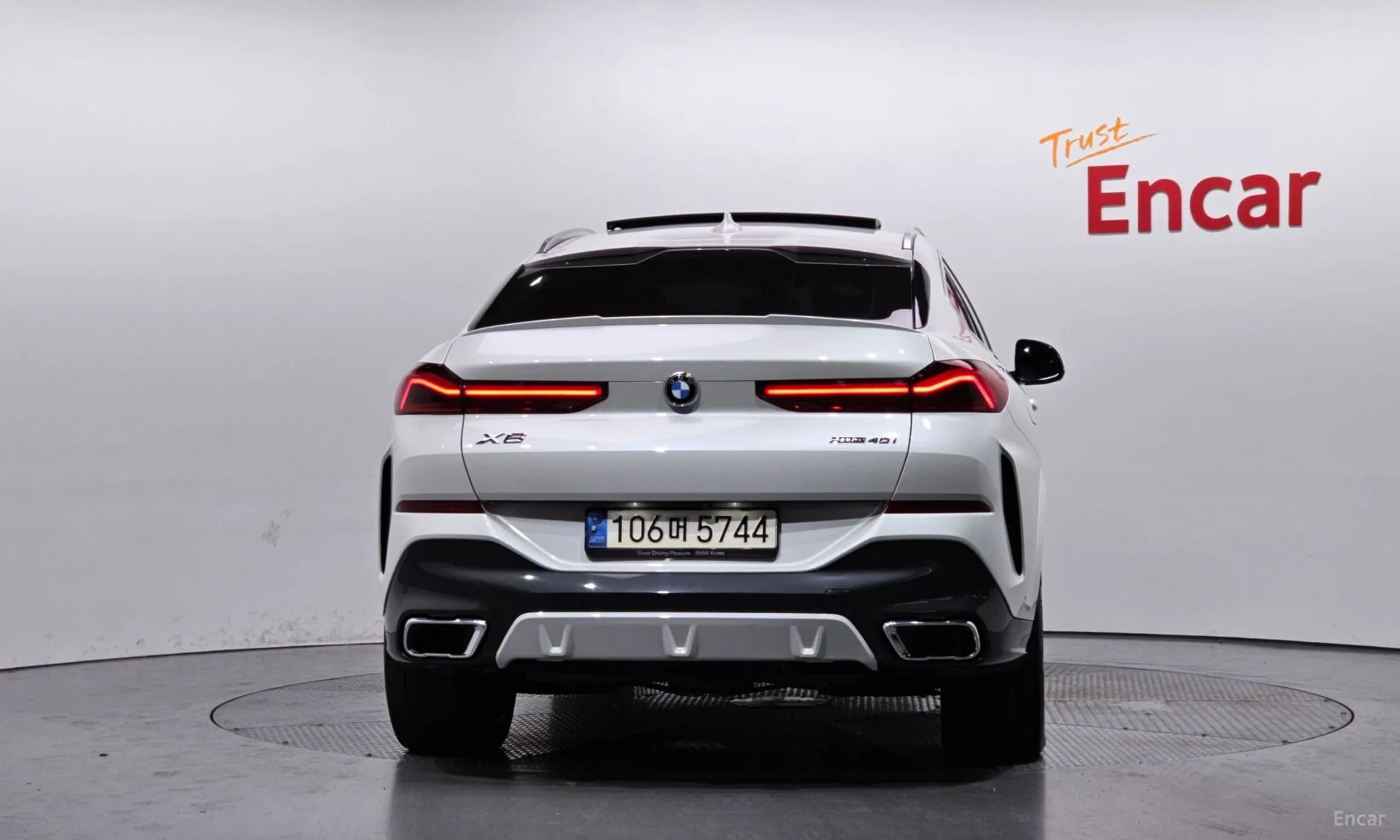 X6 (G06)