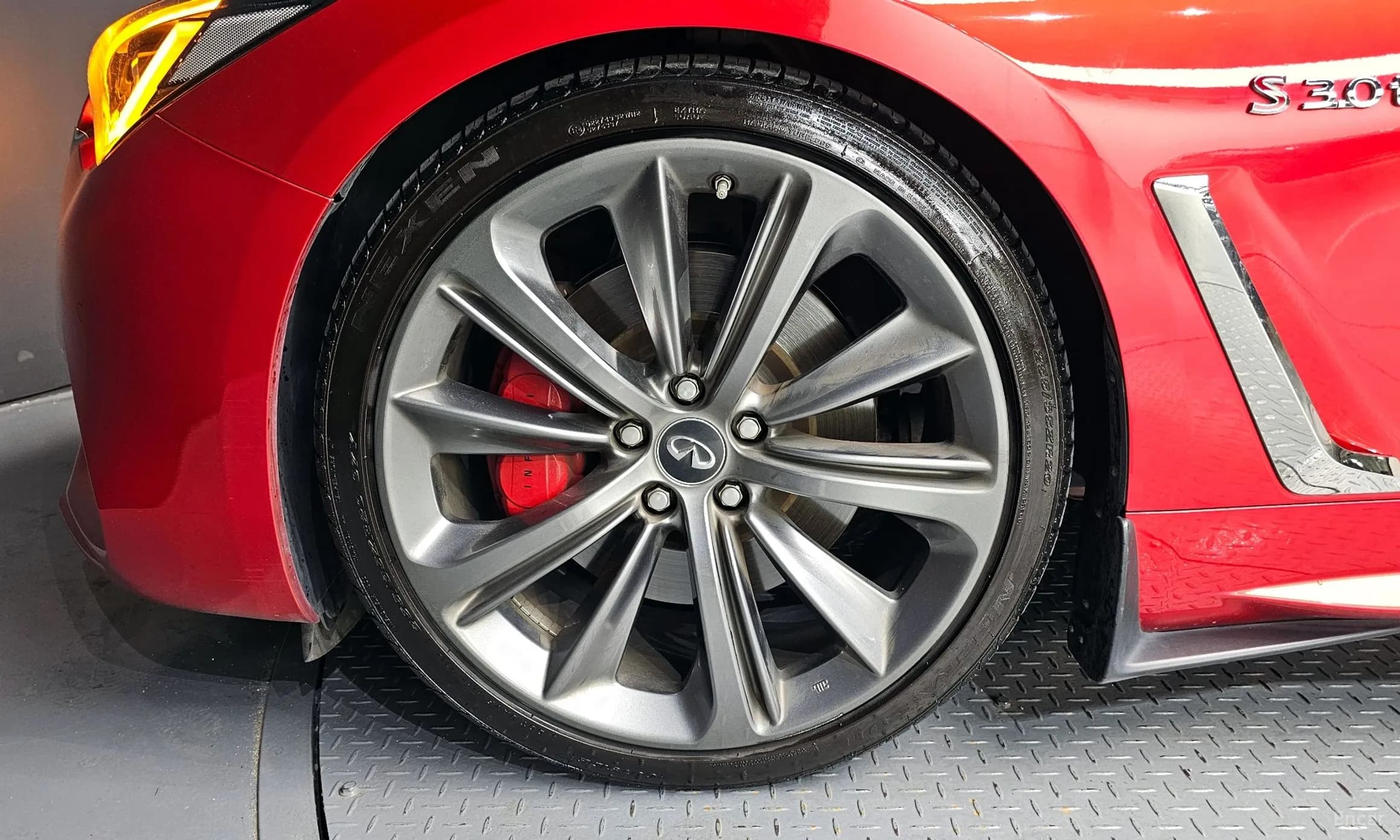 Q60 (CV37)