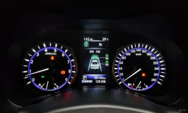 Q60 (CV37)