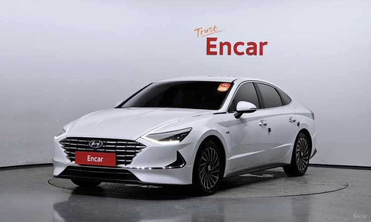 Sonata Hybrid (DN8)