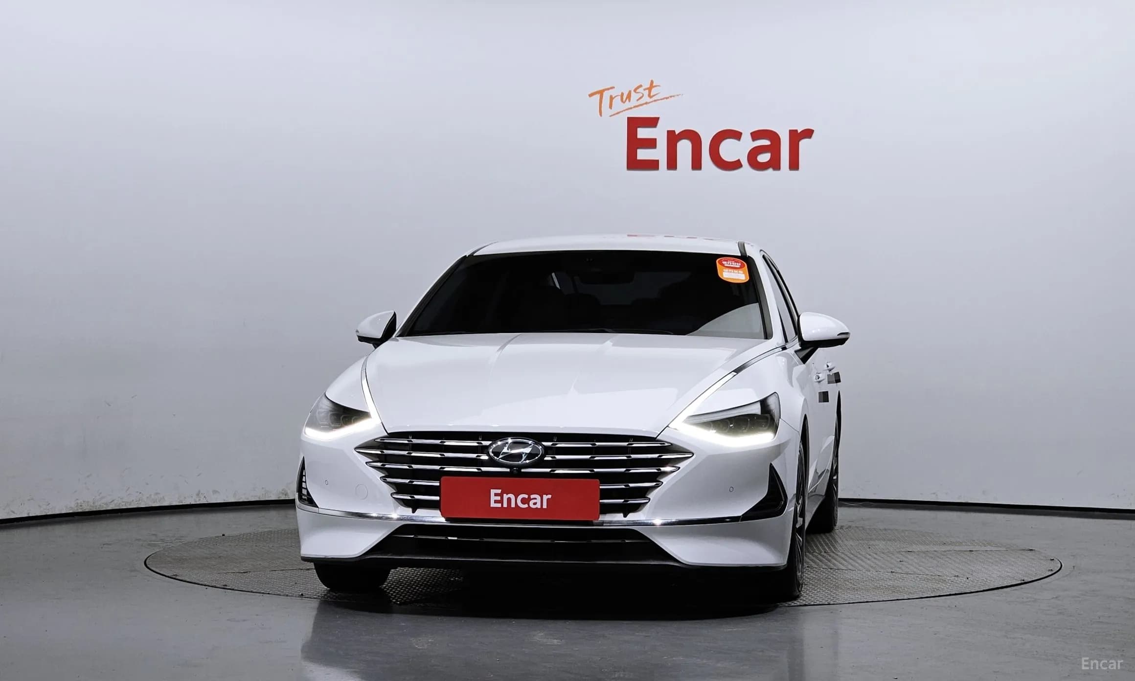 Sonata Hybrid (DN8)