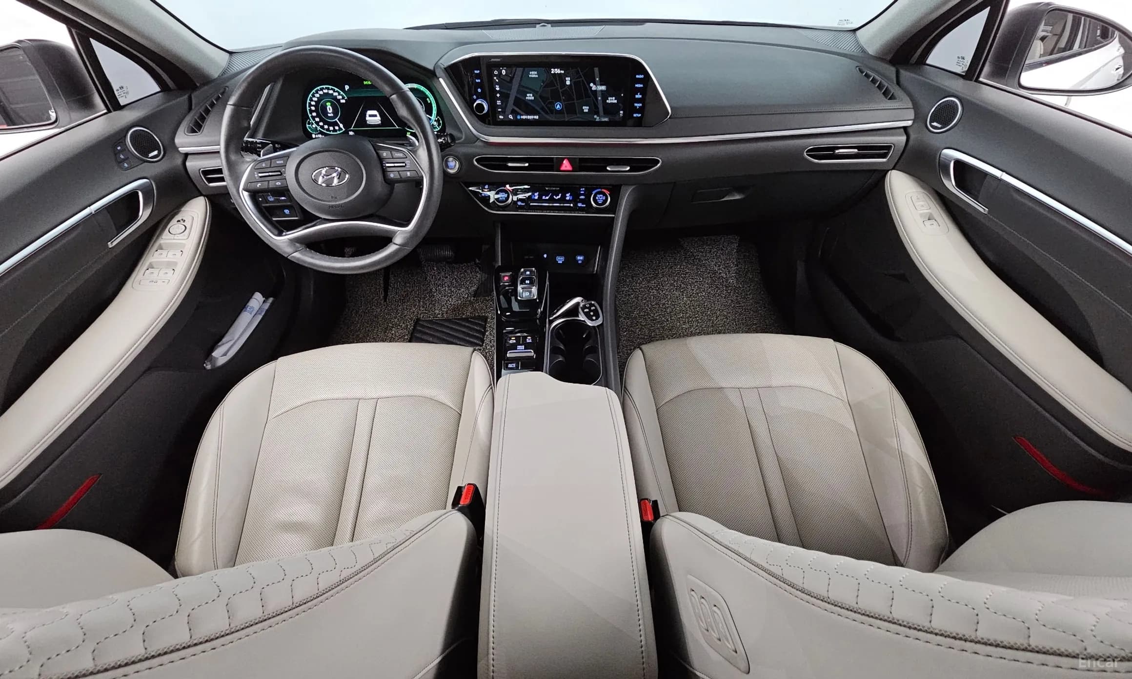 Sonata Hybrid (DN8)