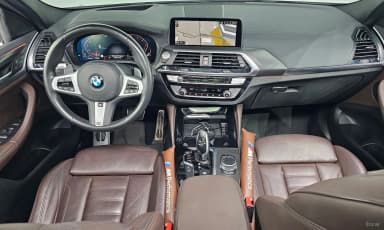 X4 (G02)