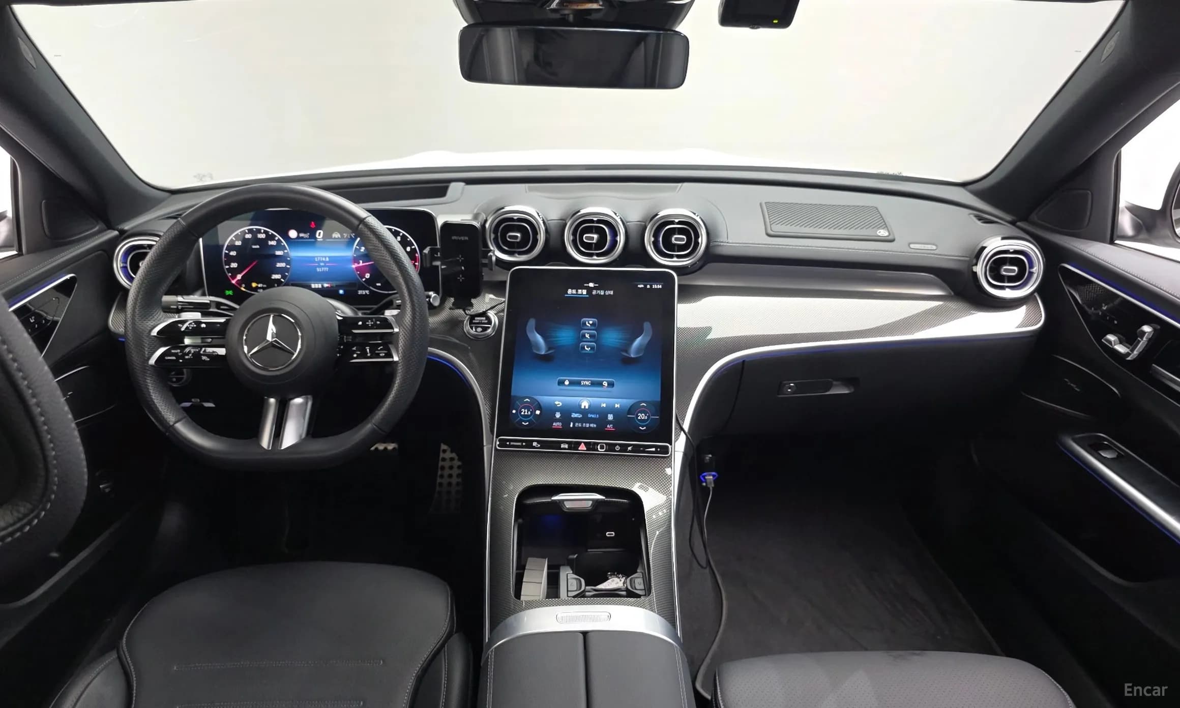 C-Class W206
