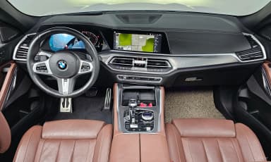 X6 (G06)