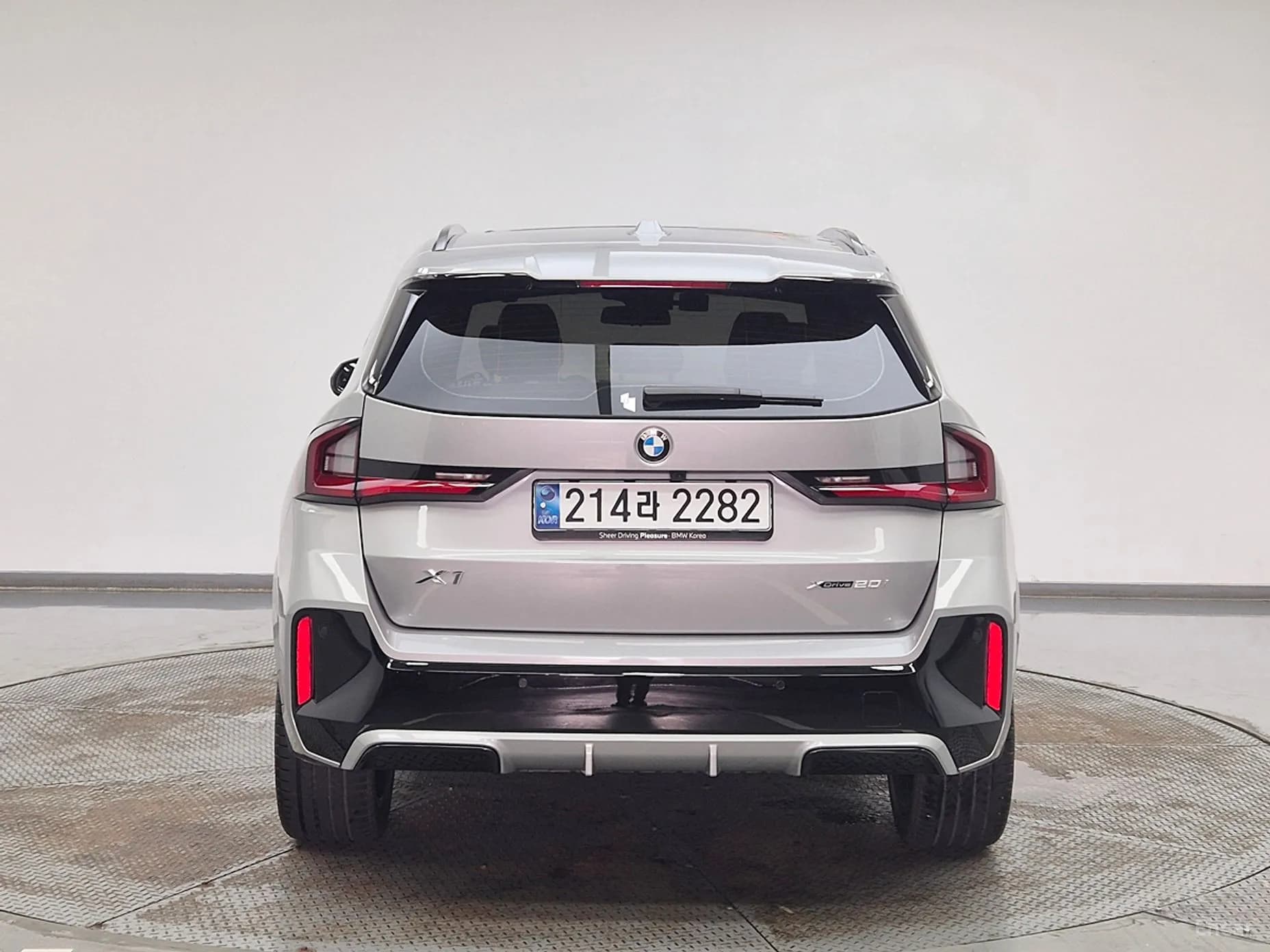 X1 (U11)