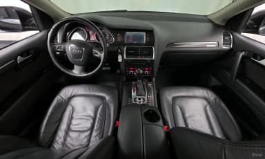 Q7