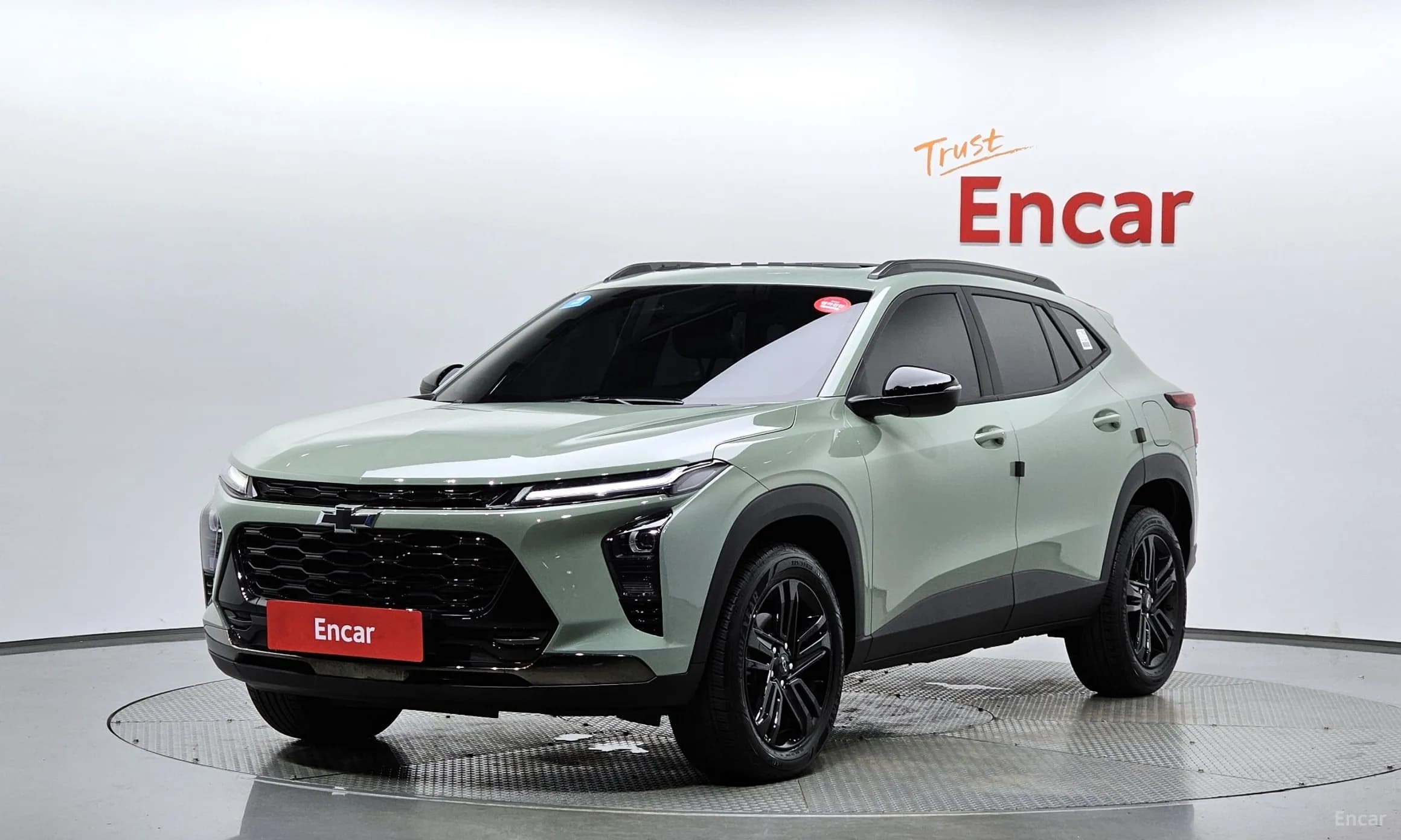 Trax Crossover
