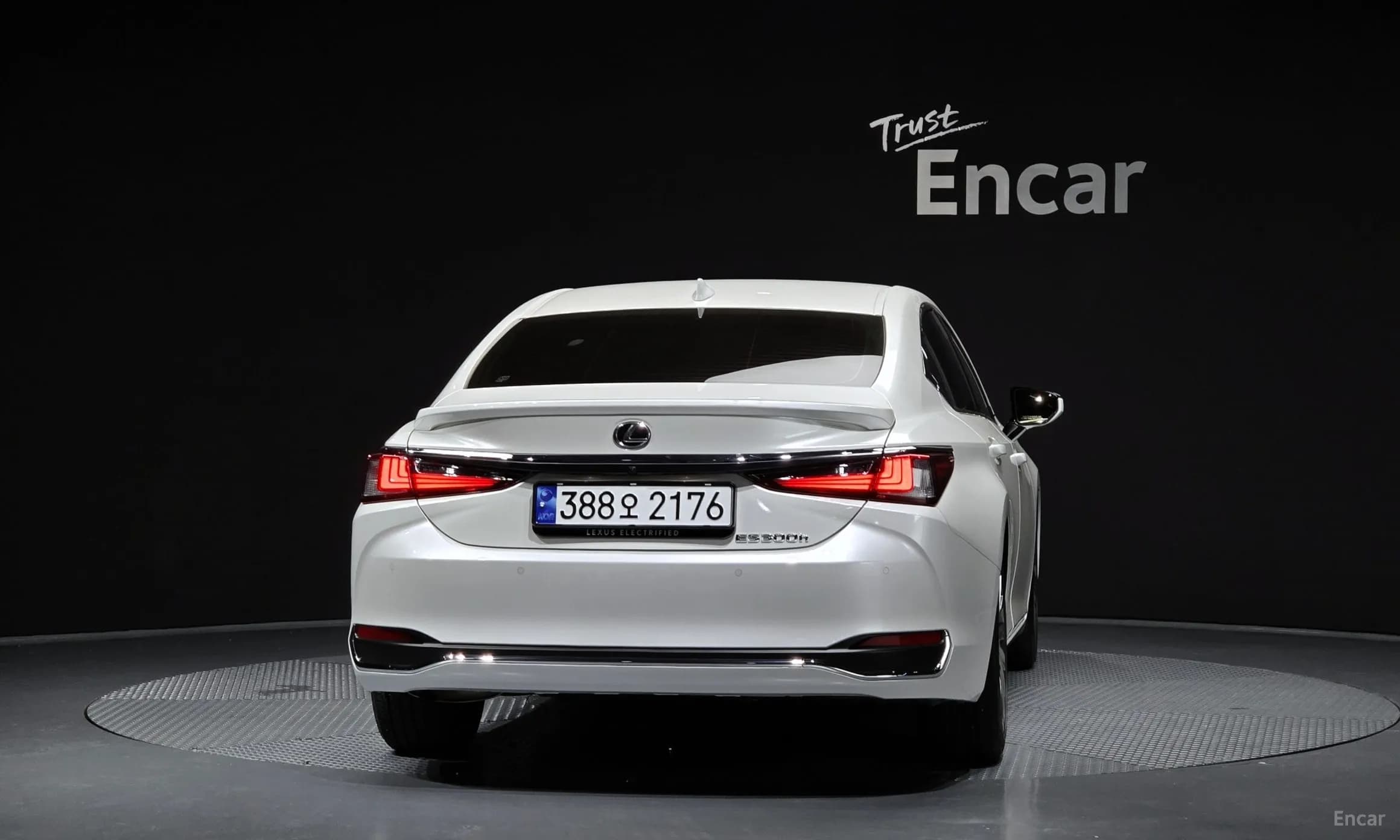 ES300h 7th Generation