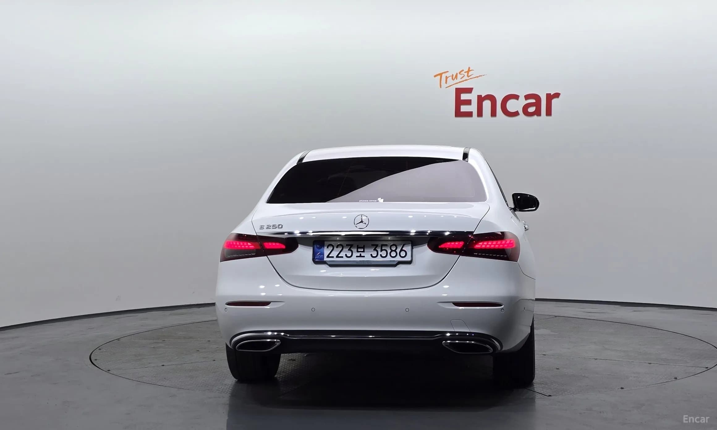 E-Class W213