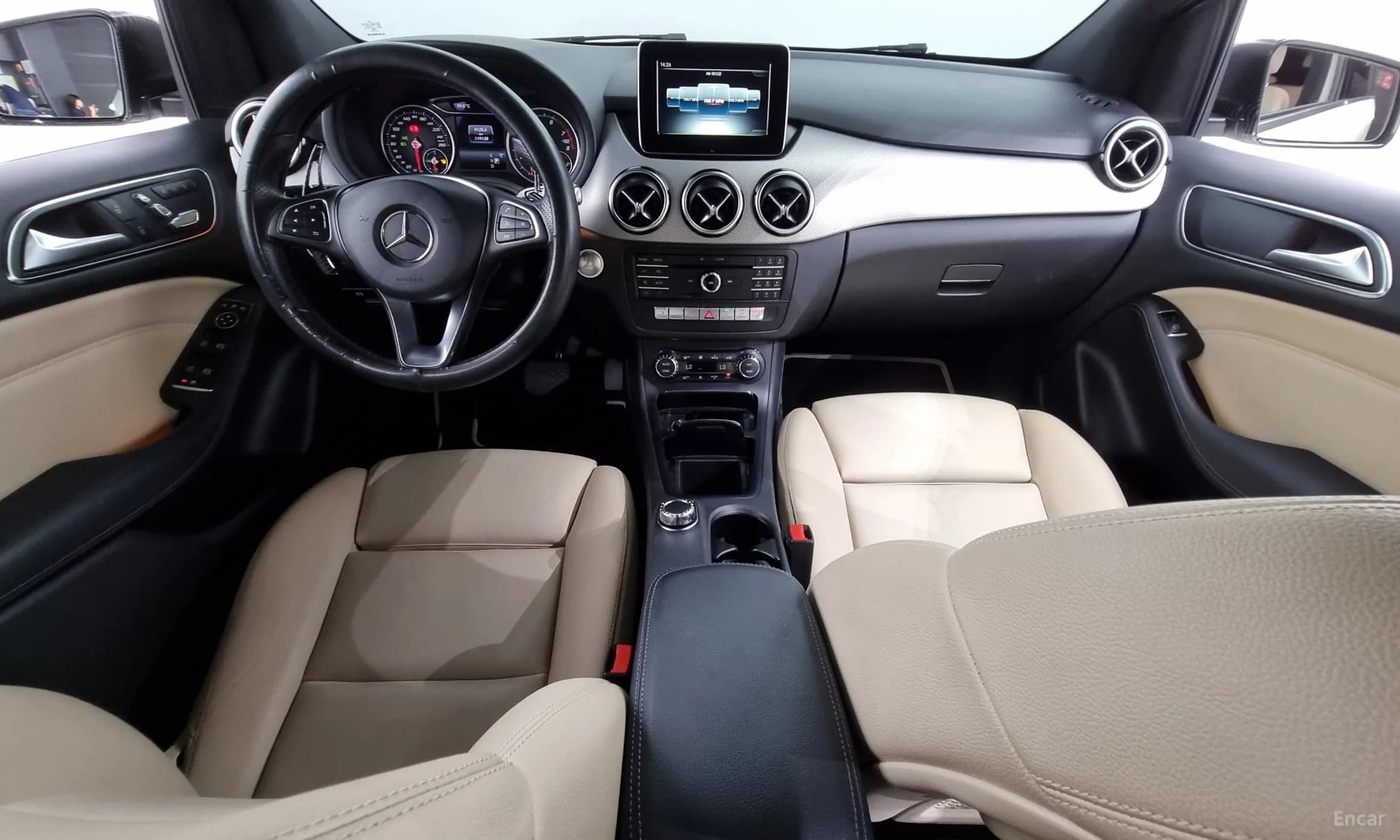 B-Class W246