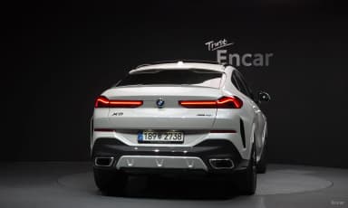 X6 (G06)