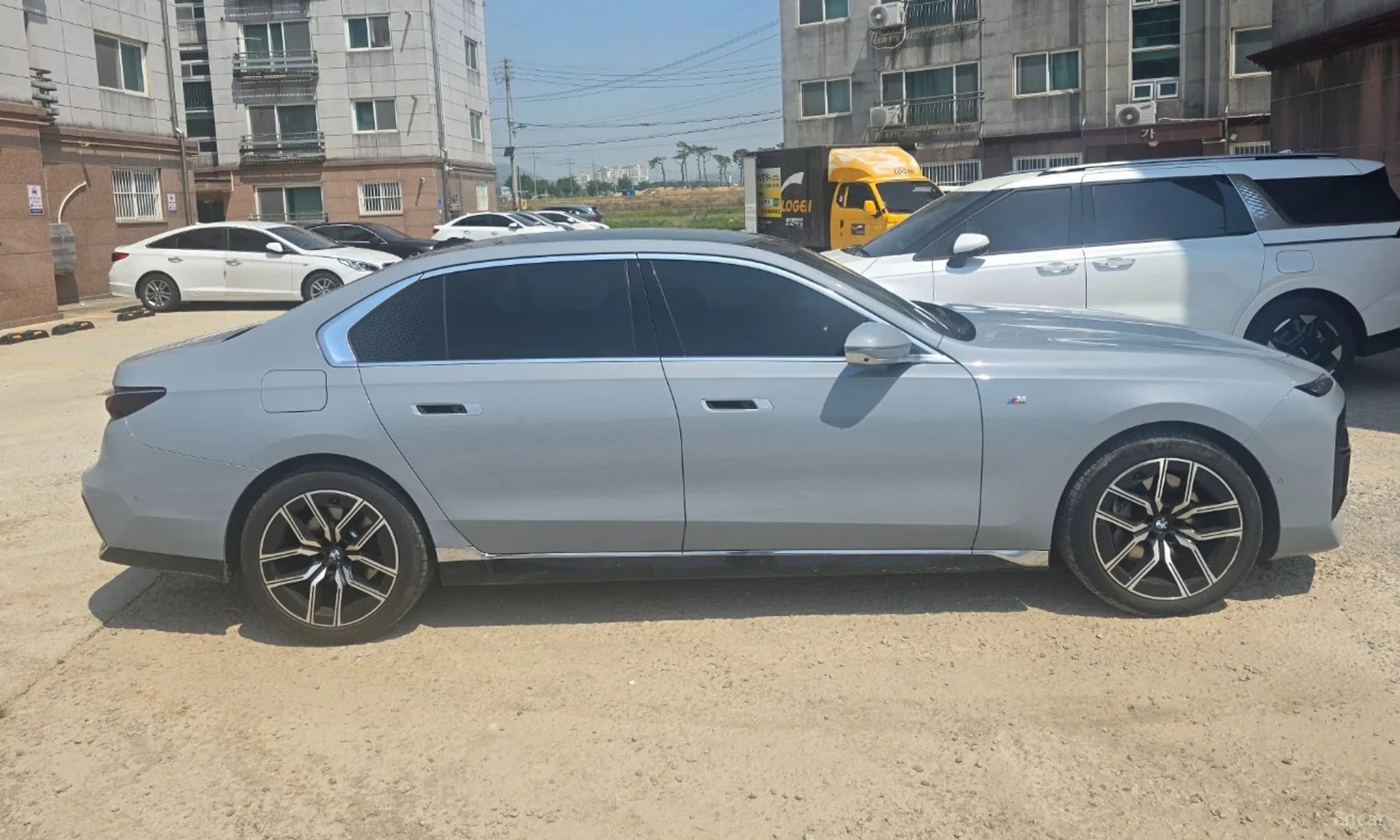 7 Series (G11)