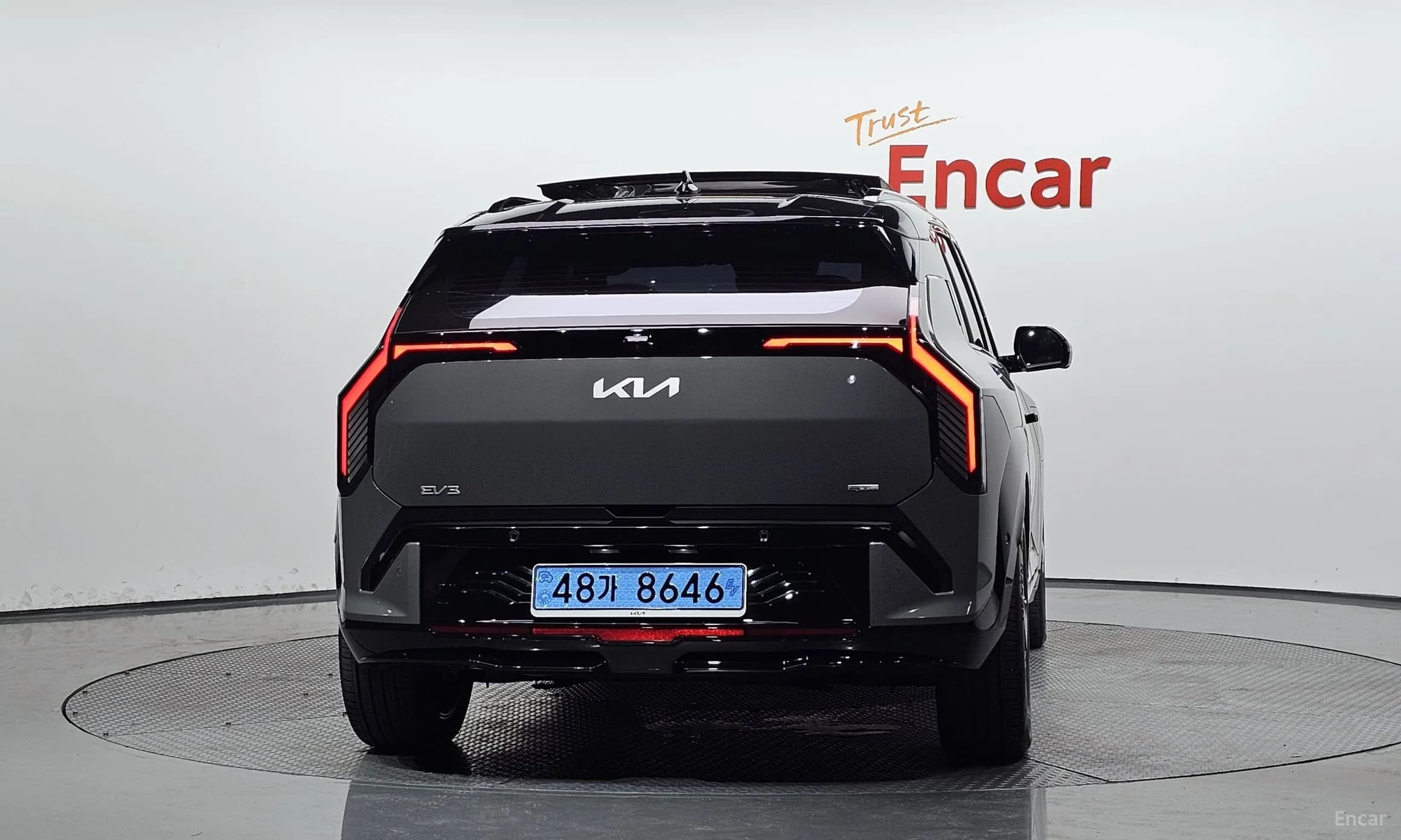 EV3