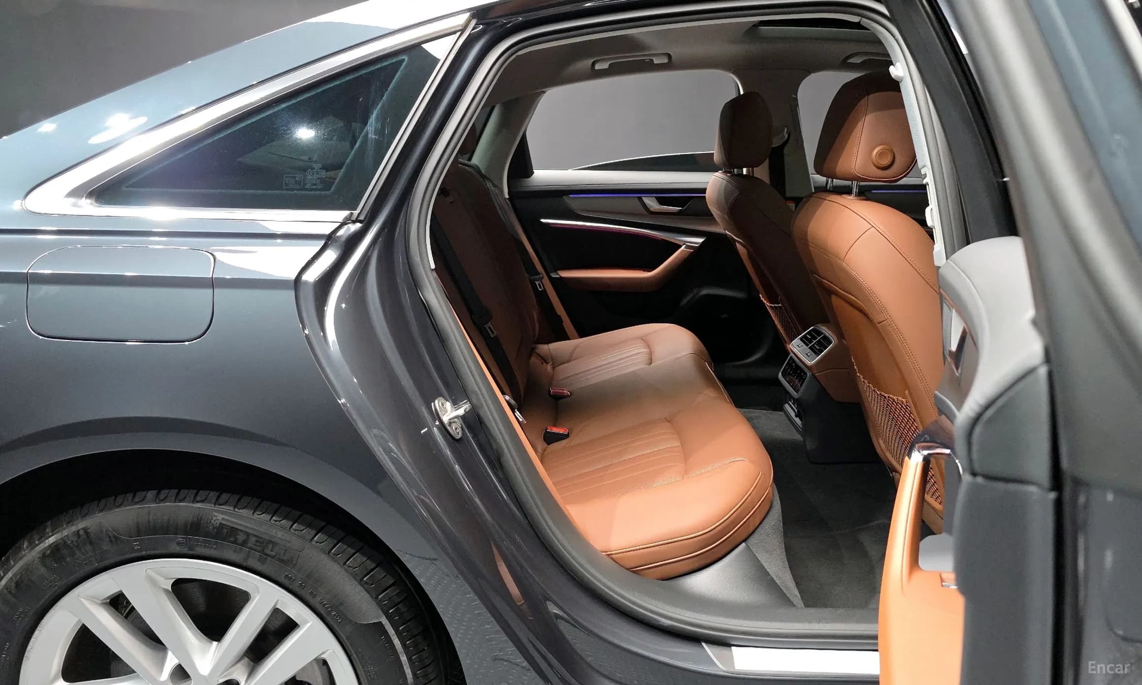 A6 (C8)
