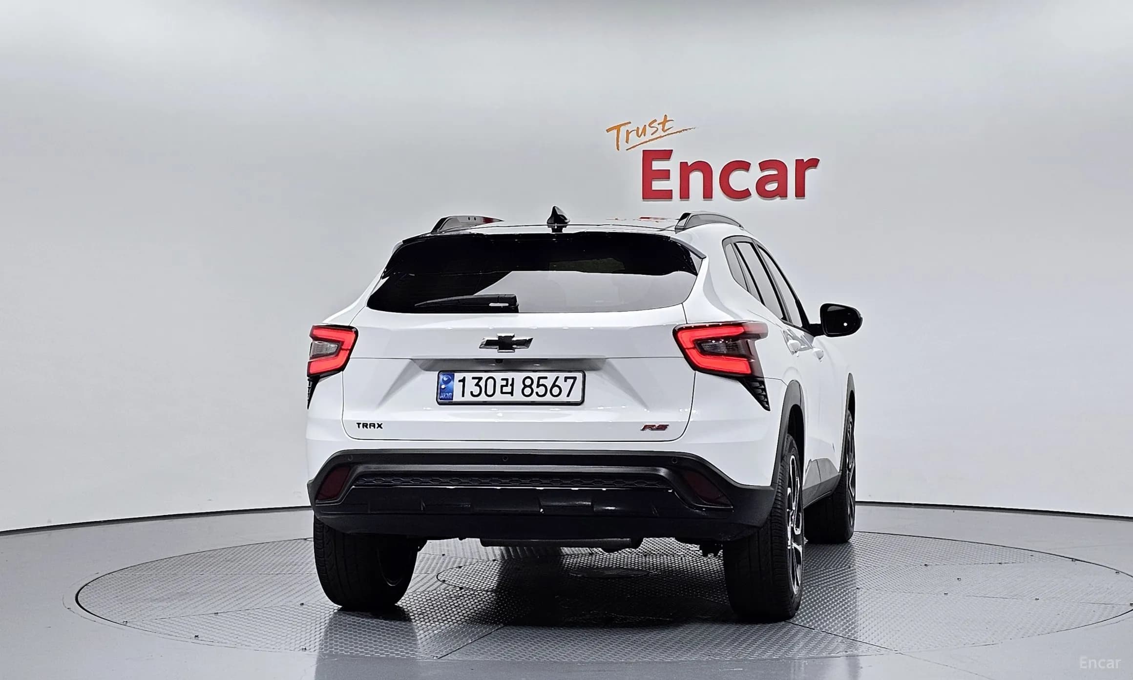 Trax Crossover