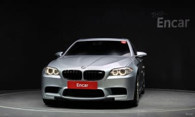 M5 (F10)