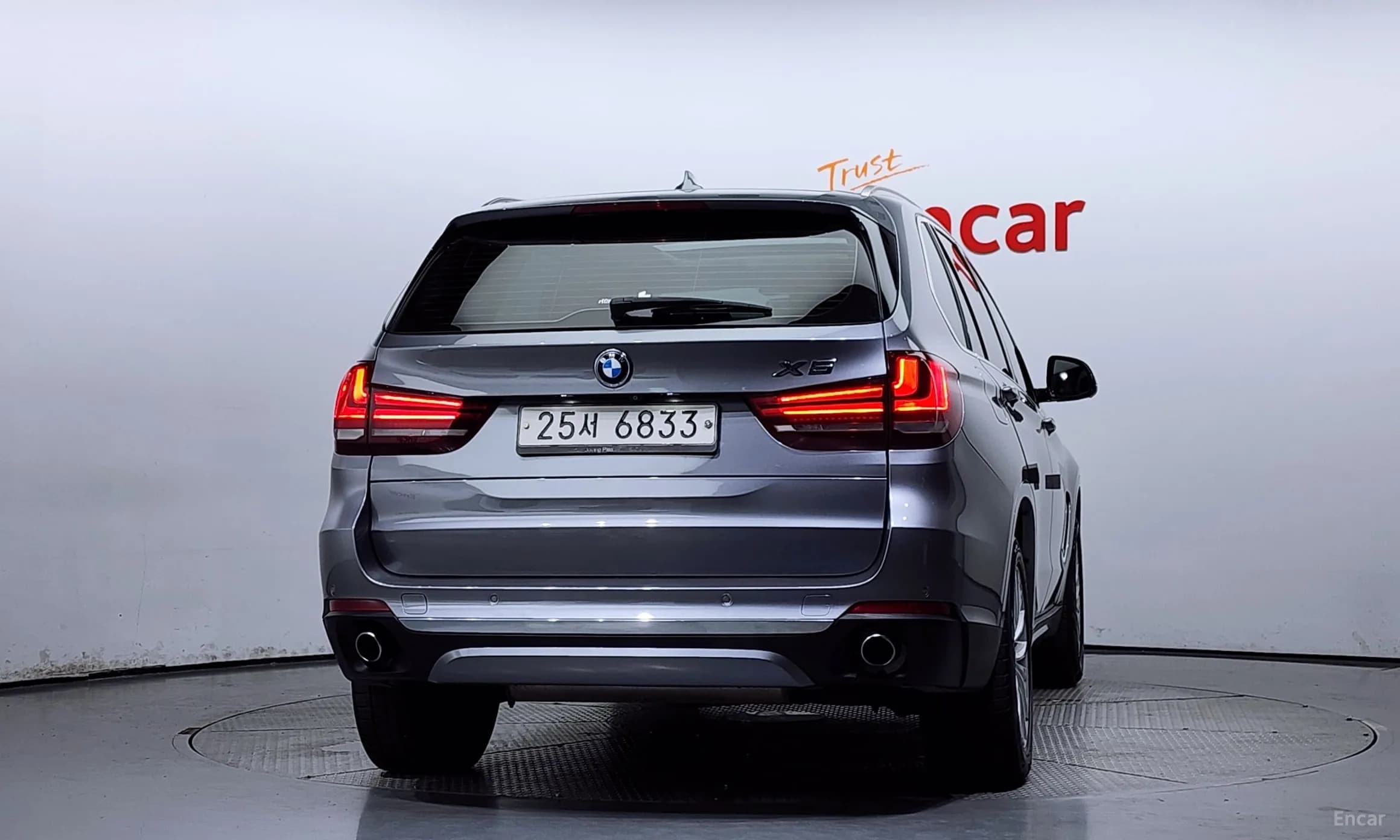 X5 (F15)