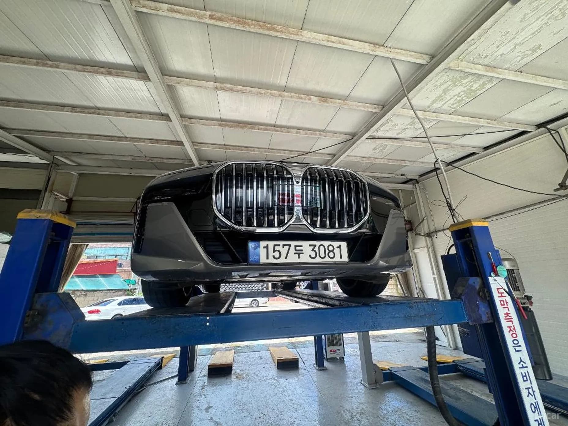 7 Series (G70)