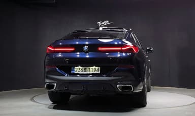 X6 (G06)