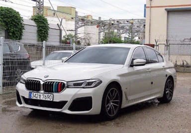 5 Series (G30)