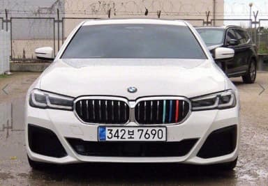 5 Series (G30)