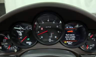910