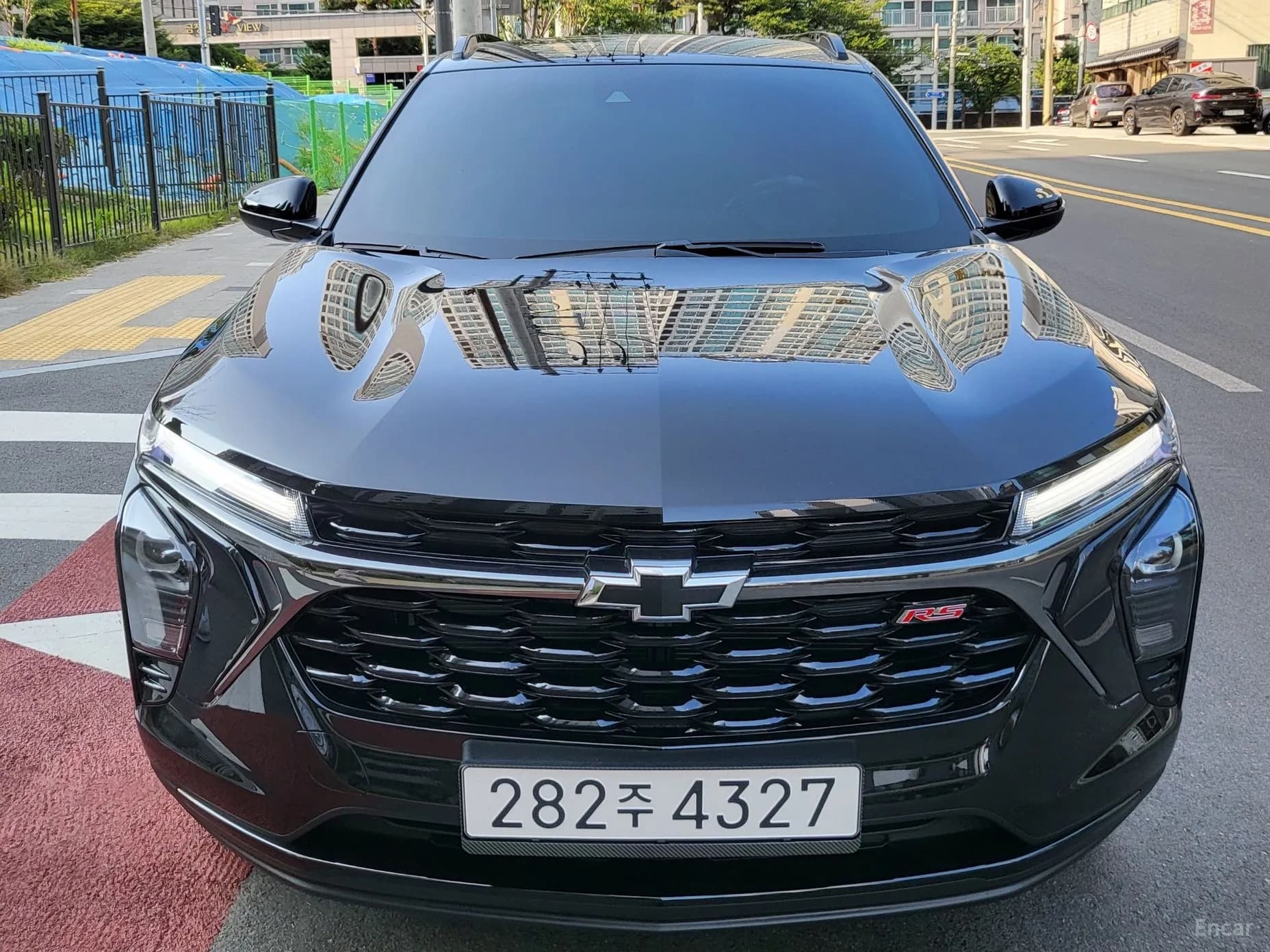 Trax Crossover