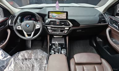 X4 (G02)