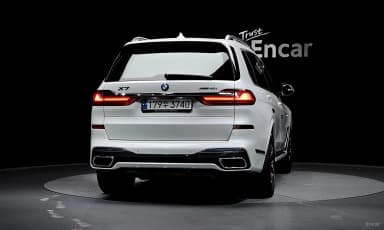 X7 (G07)