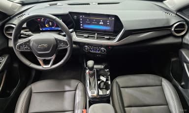 Trax Crossover