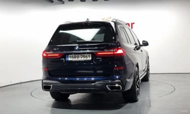 X7 (G07)