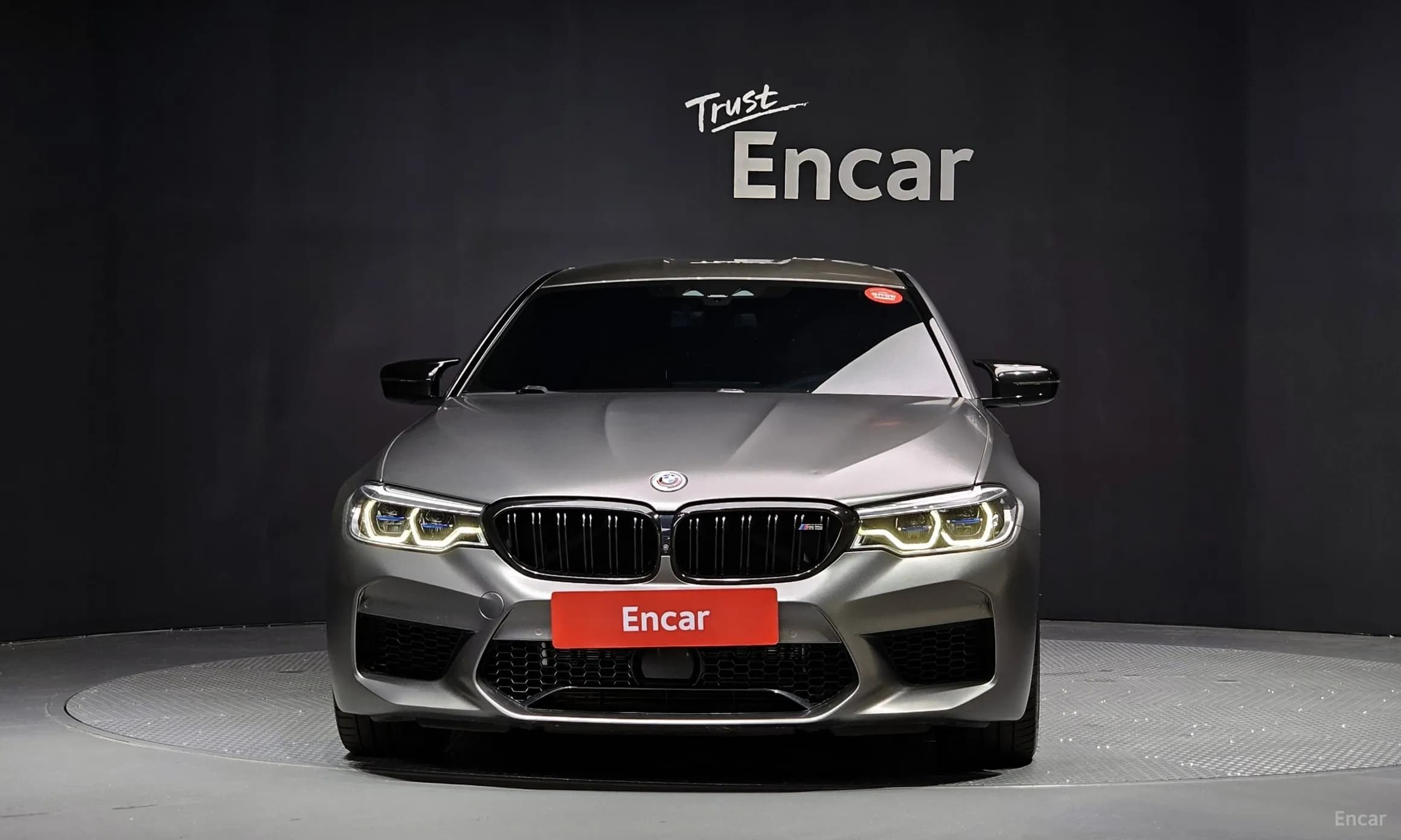 M5 (F90)