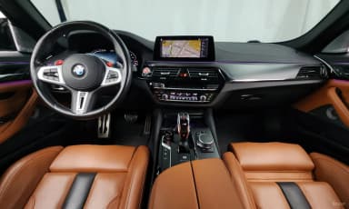 M5 (F90)