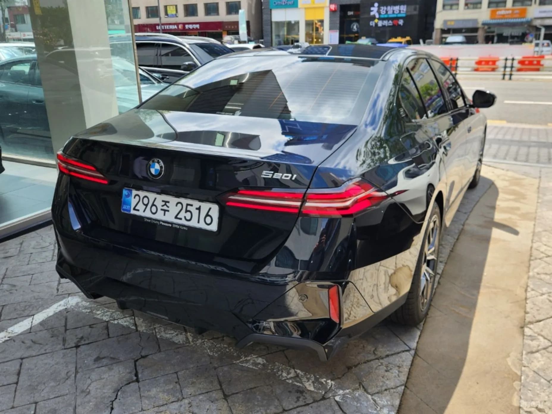 5 Series (G60)