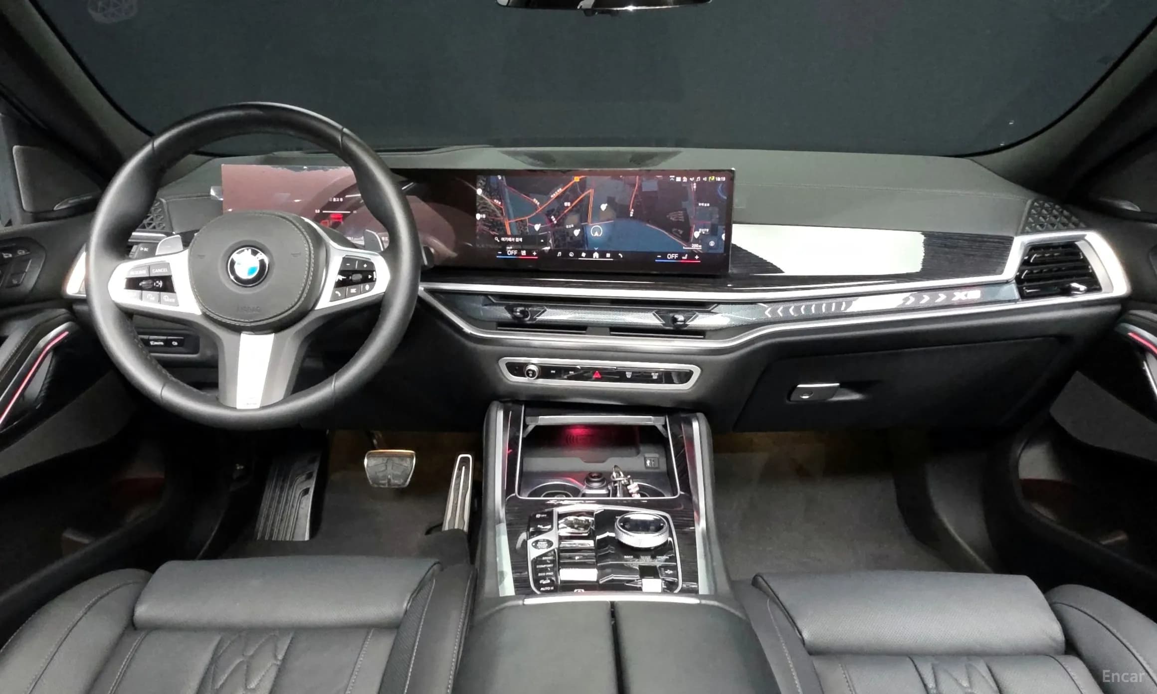 X6 (G06)