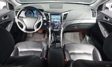 Sonata Hybrid