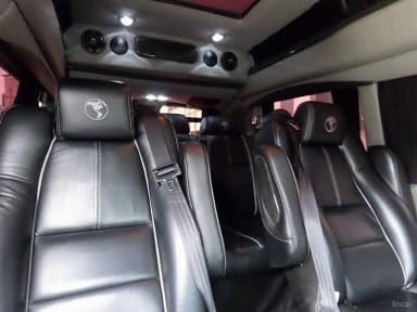 Express Van