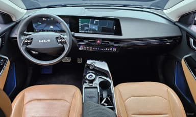 EV6