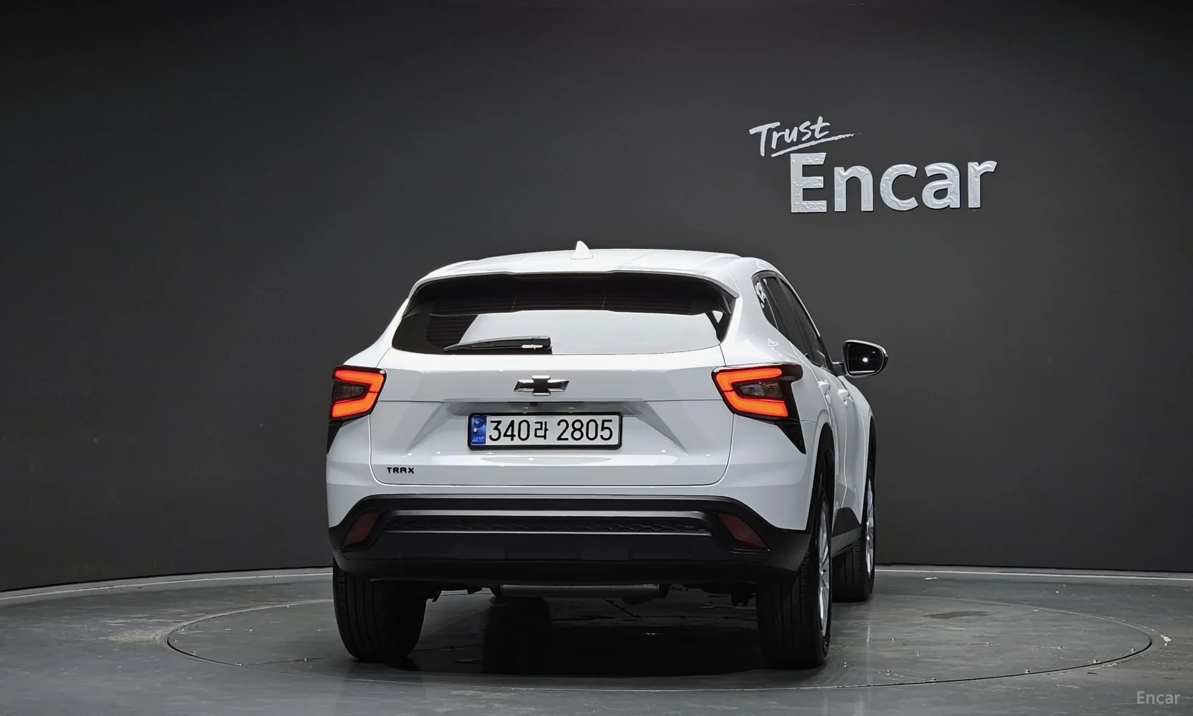 Trax Crossover