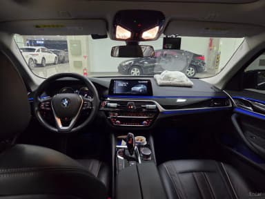 5 Series (G30)