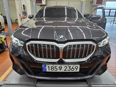 5 Series (G60)