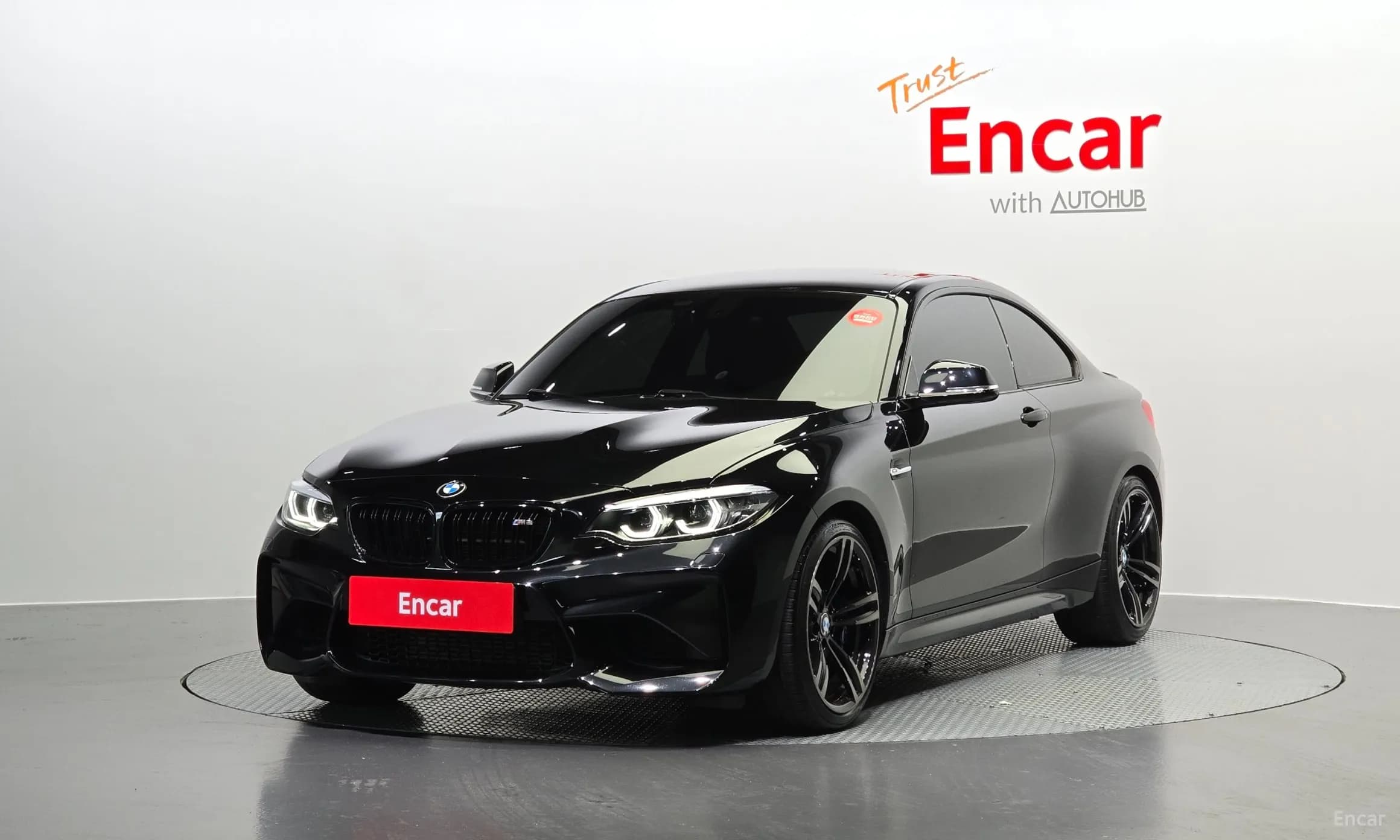 M2 (F87)